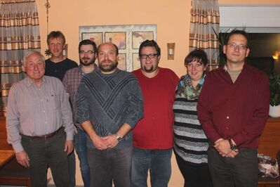 Der neu gewählte Vorstand mit den beiden Revisoren